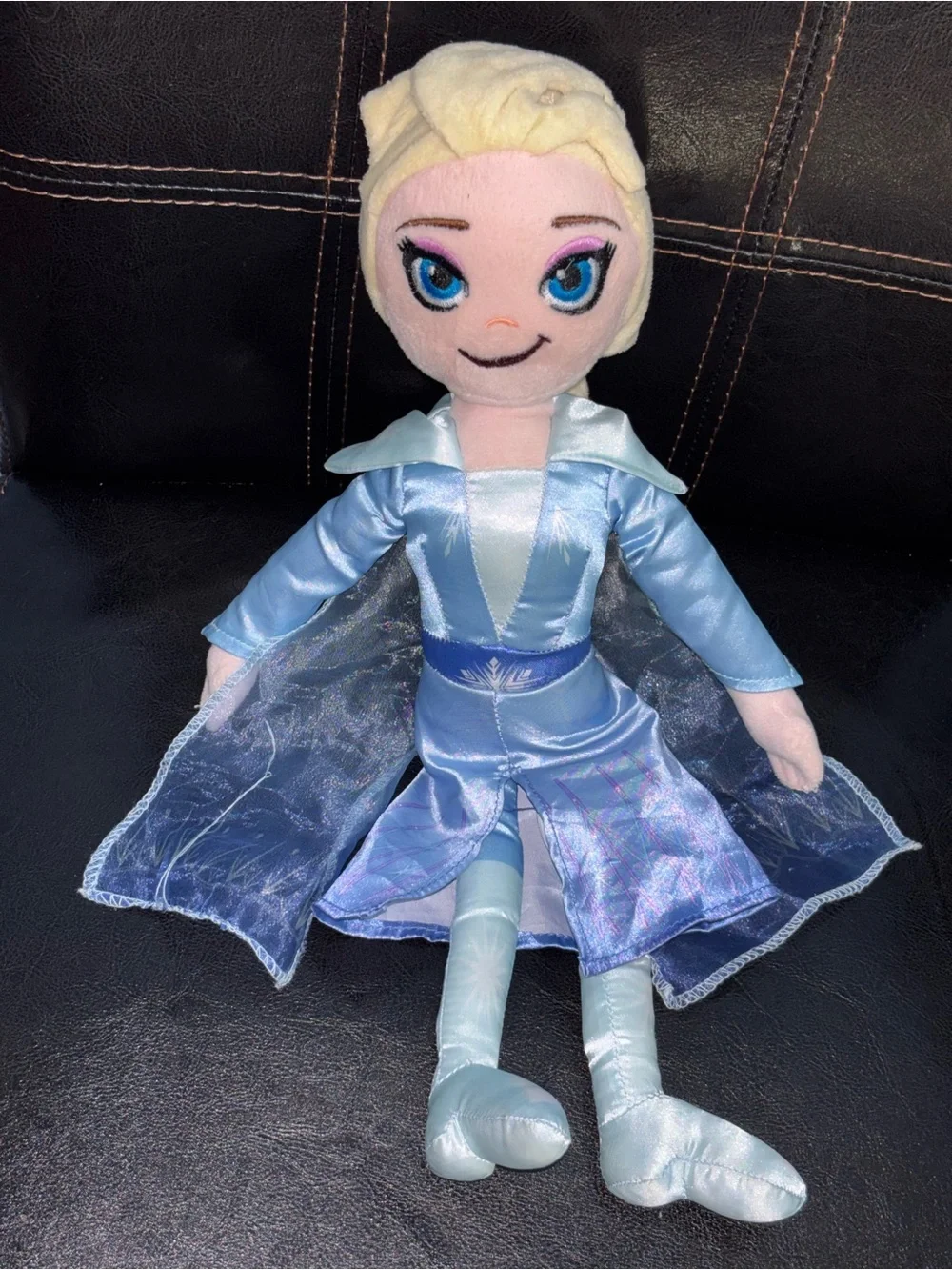 Disney Frozen II Elsa Plush Doll Princess Stuffed Blue Dress Cape 14” 2019